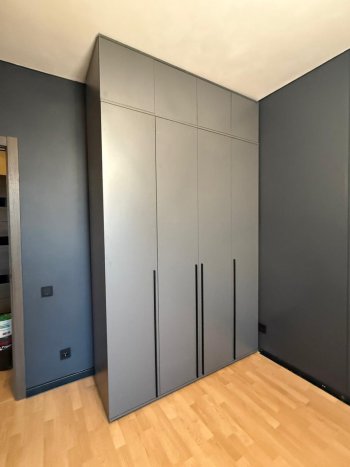 Шкаф 1600 мм 4-х створчатый Норд с антресолью графит (Миф) в Ивделе - ivdel.mebel-e96.ru